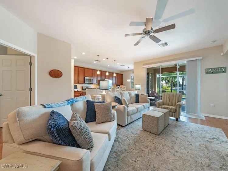 Single-family house For Sale in Bonita Springs, Florida