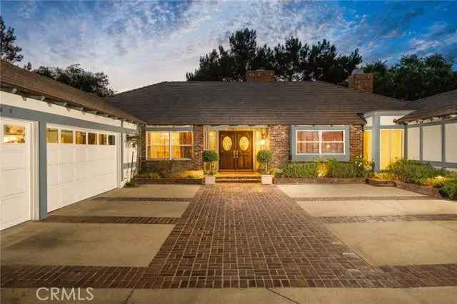 Single-family house For Sale in 18105, Bastanchury Road, Yorba Linda, California