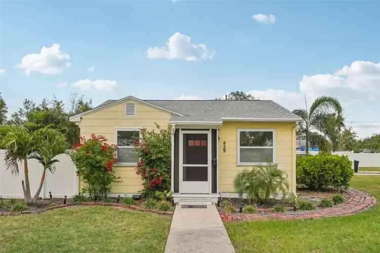 Single-family house For Sale in 429, Rotary Place Northeast, Saint Petersburg, Florida