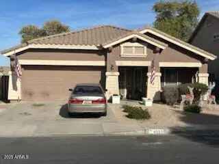 Single-family house For Sale in 4552, East County Down Drive, Chandler, Arizona