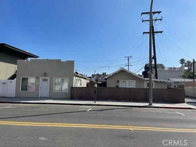 Single-family house For Sale in 216, Walnut Avenue, Huntington Beach, California