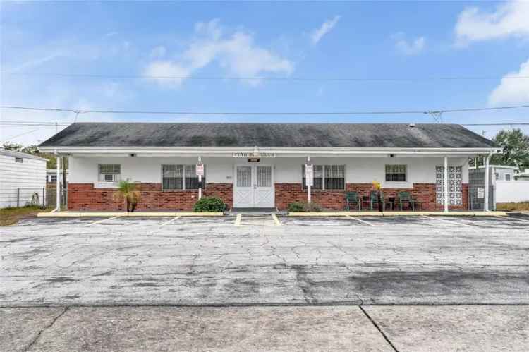 Single-family house For Sale in Saint Petersburg, Florida