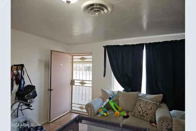 Duplex For Sale in Arizona City, Arizona