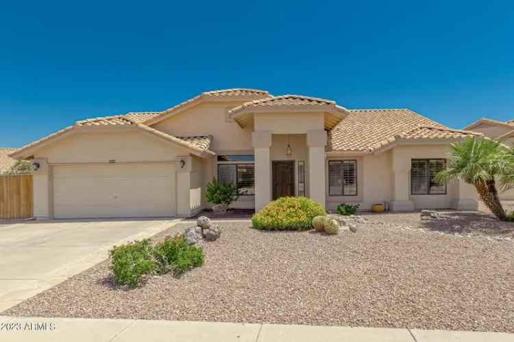 Single-family house For Sale in 9555, West Escuda Drive, Peoria, Arizona