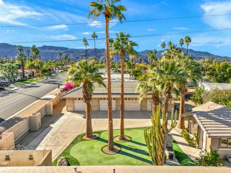 Single-family house For Sale in 74638, Fairway Drive, Palm Desert, California