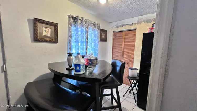 Single-family house For Sale in Jacksonville, Florida