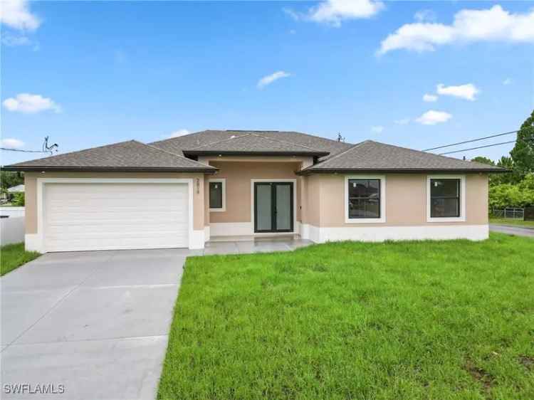 Single-family house For Sale in 4204, 19th Street Southwest, Florida