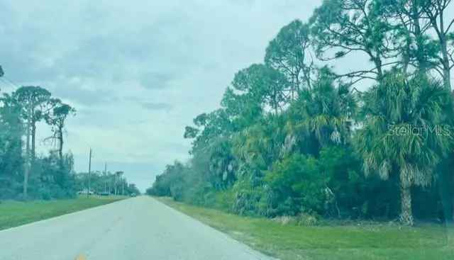 Land For Sale in 18424, Edgewater Drive, Port Charlotte, Florida