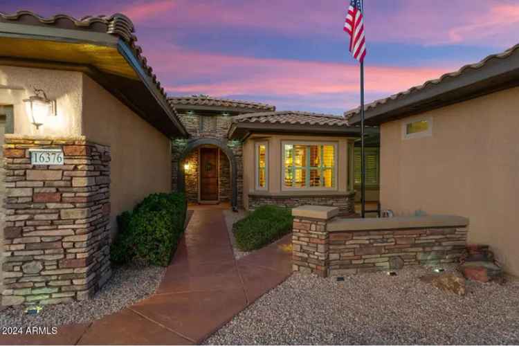 Single-family house For Sale in 16376, West Glacier Court, Surprise, Arizona