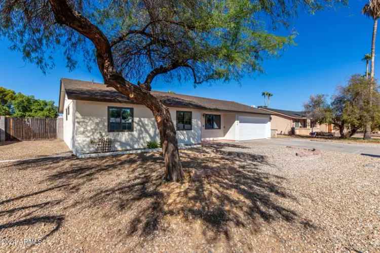 Single-family house For Sale in 15840, North 22nd Street, Phoenix, Arizona