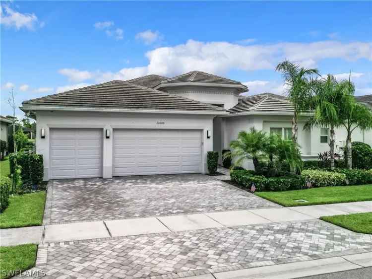 Single-family house For Sale in Bonita Springs, Florida