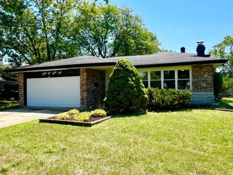 Single-family house For Sale in 3245, 191st Street, Lansing, Illinois