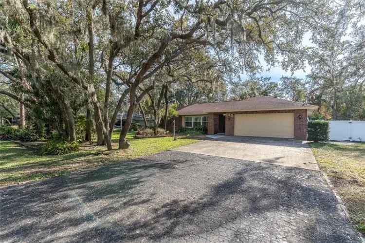 Single-family house For Sale in 150, Sage Road, Palm Harbor, Florida