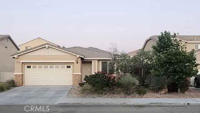 Single-family house For Sale in Victorville, California