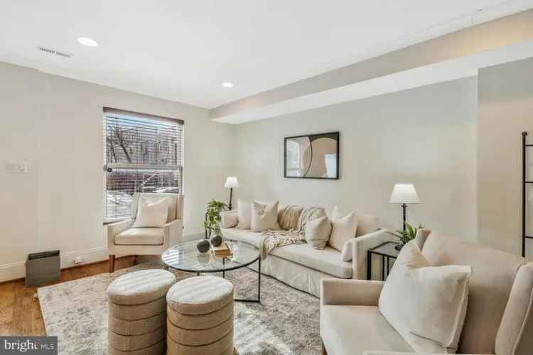 House For Sale in 629, Harvard Street Northwest, Washington, District of Columbia