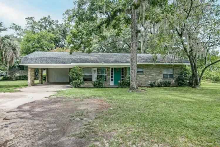 Multi-family house For Sale in 1525, Blountstown Street, Tallahassee, Florida