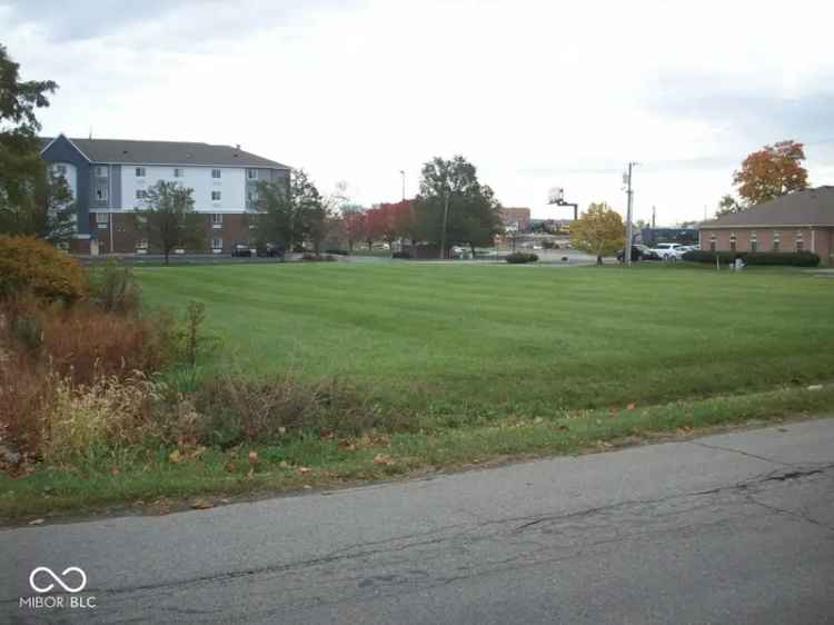 Land For Sale in 8101, Castleton Road, Indianapolis, Indiana