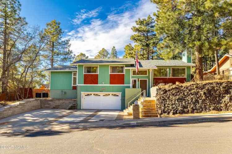 Single-family house For Sale in 3325, North Monte Vista Drive, Flagstaff, Arizona