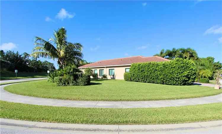 Single-family house For Sale in 11599, Meadowrun Circle, Fort Myers, Florida