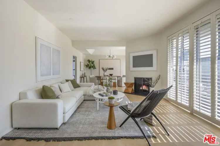 Condo For Sale in 10640, Wilkins Avenue, Los Angeles, California