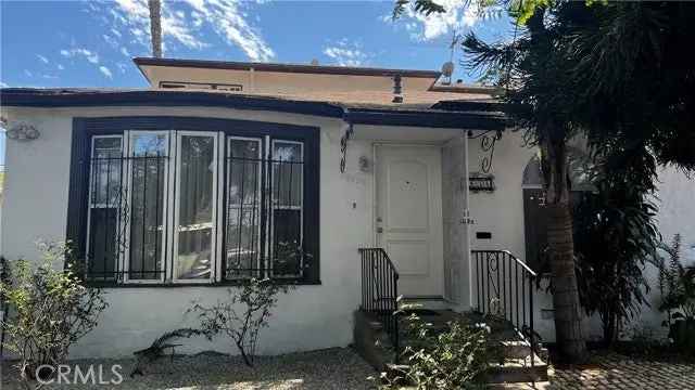 Multi-family house For Sale in Los Angeles, California