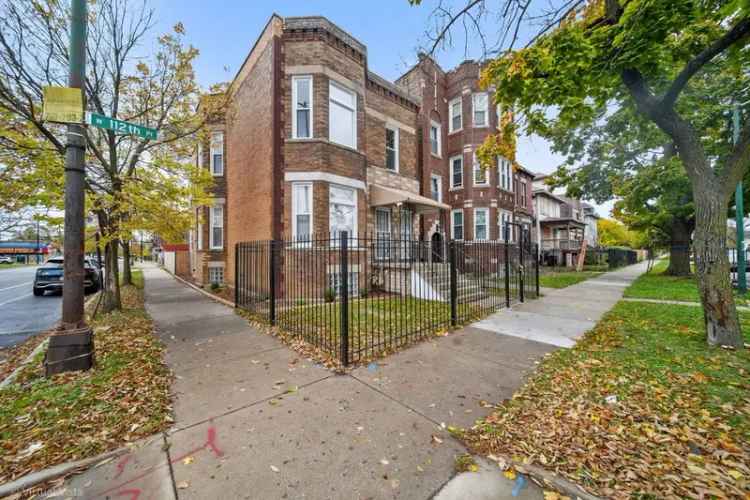 Multi-family house For Sale in 1, West 112th Place, Chicago, Illinois