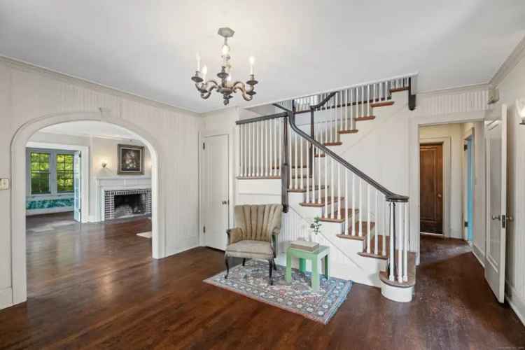 Single-family house For Sale in 116, Bretton Road, Middletown, Connecticut