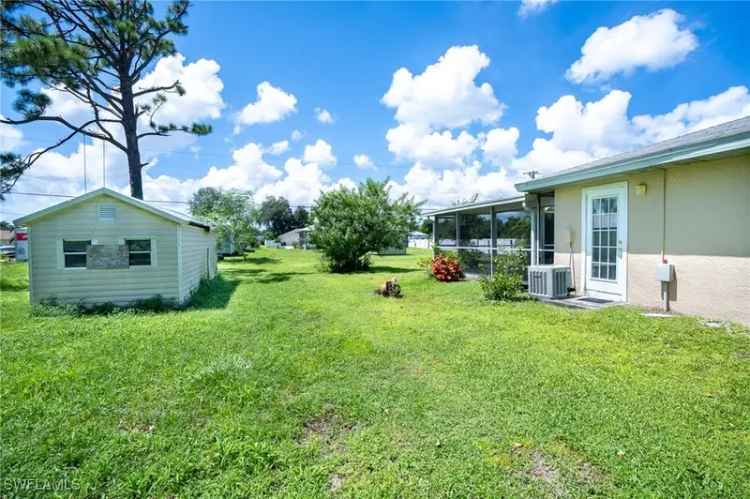 Single-family house For Sale in 3255, Lake View Boulevard, Port Charlotte, Florida