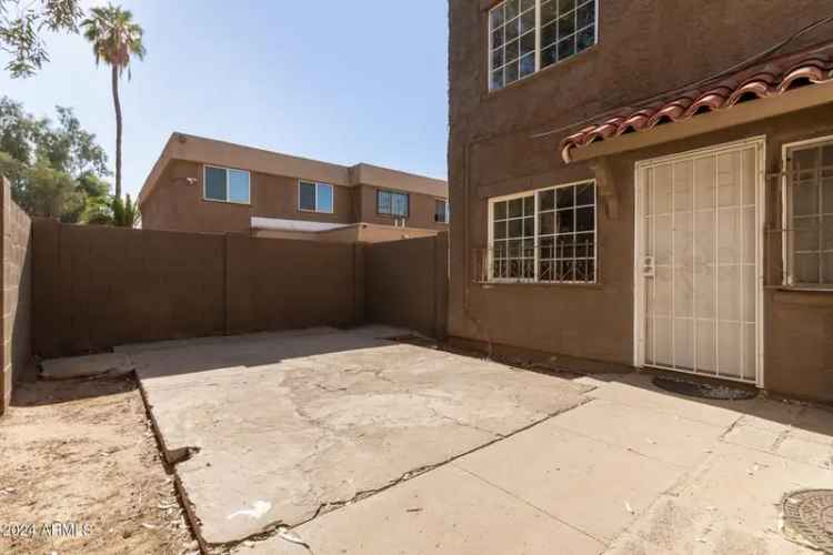 House For Sale in 4223, South 47th Place, Phoenix, Arizona