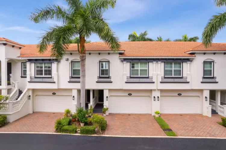 House For Sale in Boynton Beach, Florida