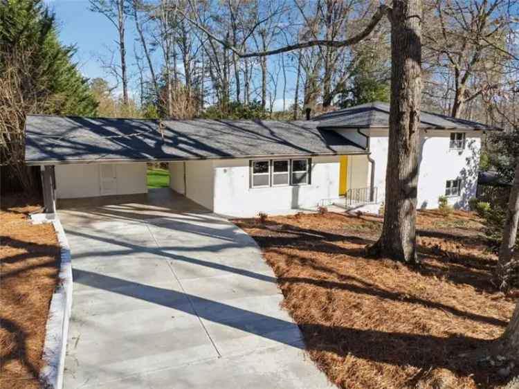 Single-family house For Sale in 3048, Charlbury Place, Avondale Estates, Georgia