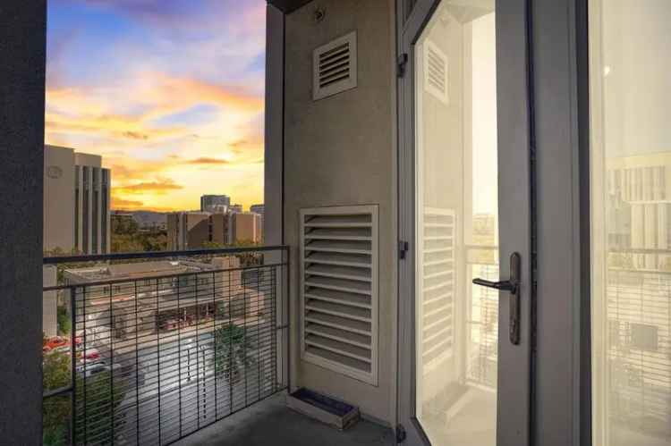 Condo For Sale in 175, West Saint James Street, San Jose, California