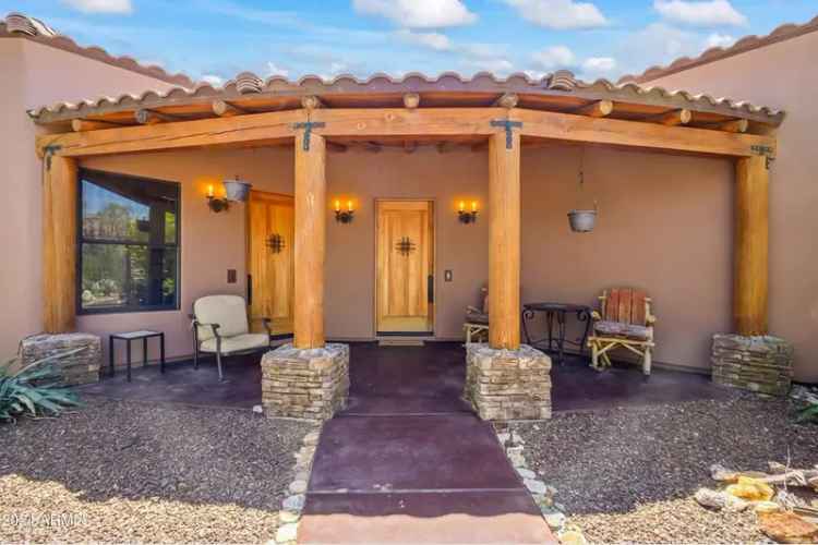 Single-family house For Sale in Surprise, Arizona