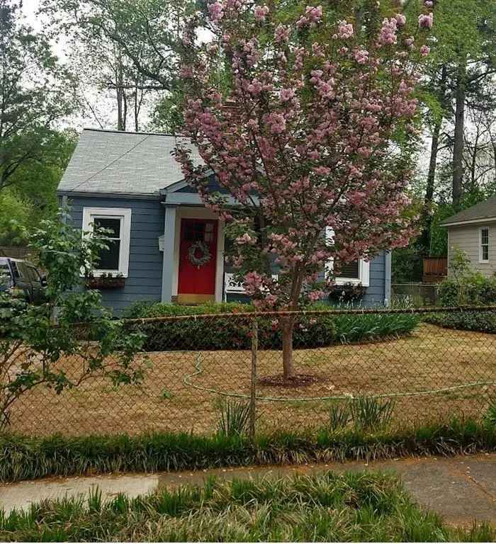 Single-family house For Sale in 710, Windsor Terrace, Avondale Estates, Georgia