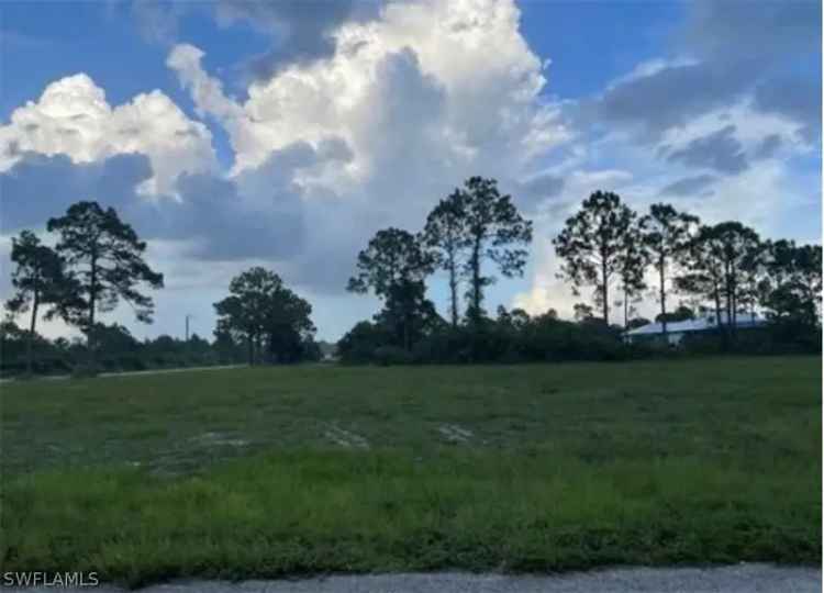 Land For Sale in 3123, Northwest 18th Avenue, Cape Coral, Florida