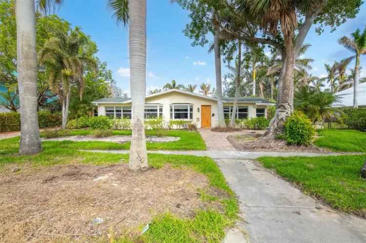 Single-family house For Sale in 110, Chasteen Street, Punta Gorda, Florida