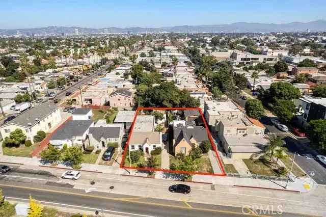 Single-family house For Sale in Los Angeles, California