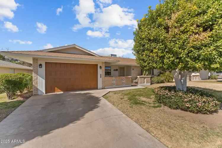 House For Sale in 9890, North Balboa Drive, Sun City, Arizona