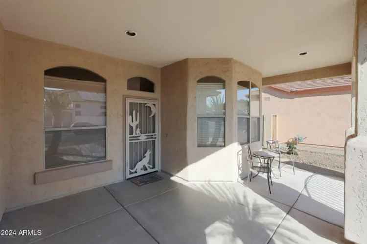 Single-family house For Sale in 6520, West Oraibi Drive, Glendale, Arizona