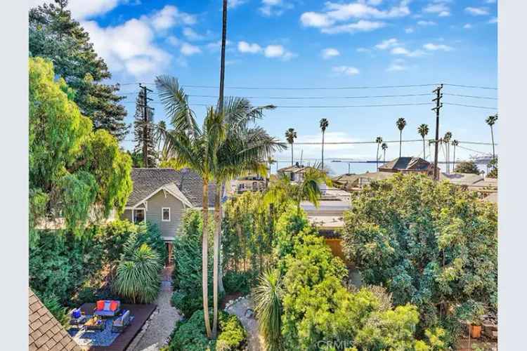 Single-family house For Sale in 2732, East 1st Street, Long Beach, California