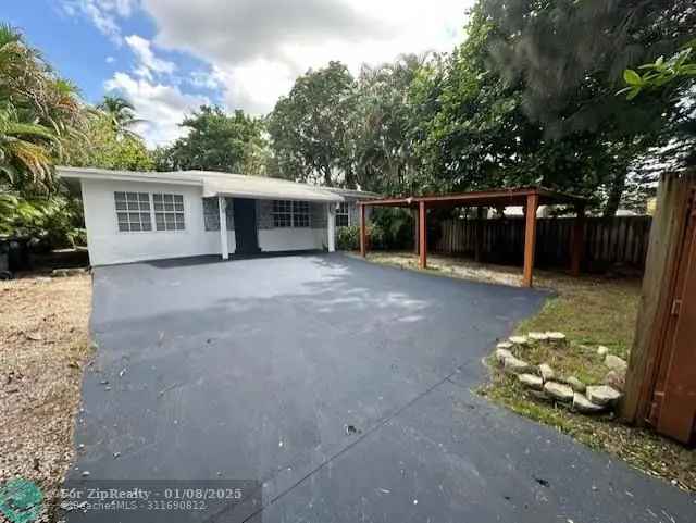 Single-family house For Sale in 1660, Southwest 28th Avenue, Fort Lauderdale, Florida