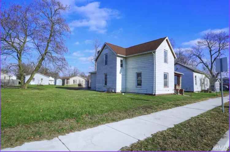 Single-family house For Sale in 2423, Lawton Street, South Bend, Indiana