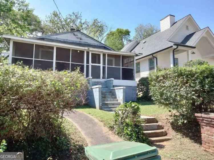 Single-family house For Sale in 988, Herndon Street Northwest, Atlanta, Georgia