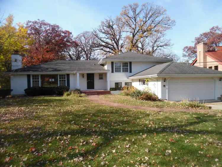 Single-family house For Sale in 56, Forest Trail, Oak Brook, Illinois