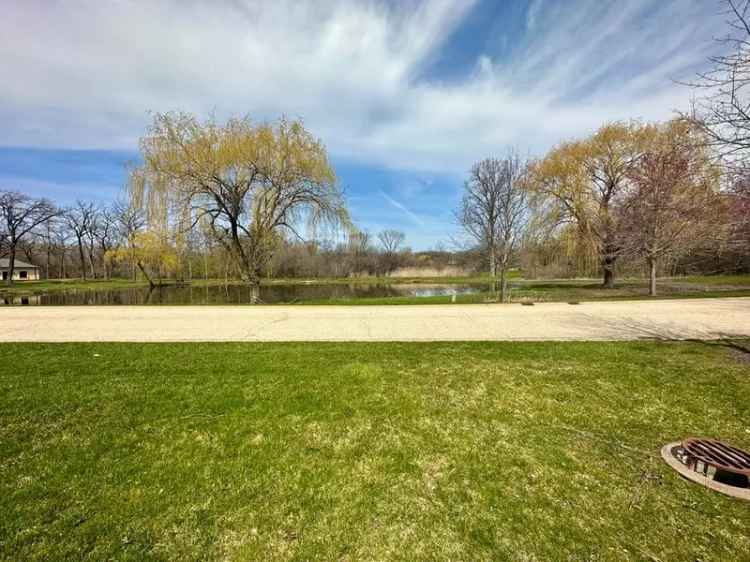 Land For Sale in 105, Kaitlins Way, North Barrington, Illinois