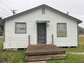 Single-family house For Sale in 3200, Moore Avenue, Bay City, Texas