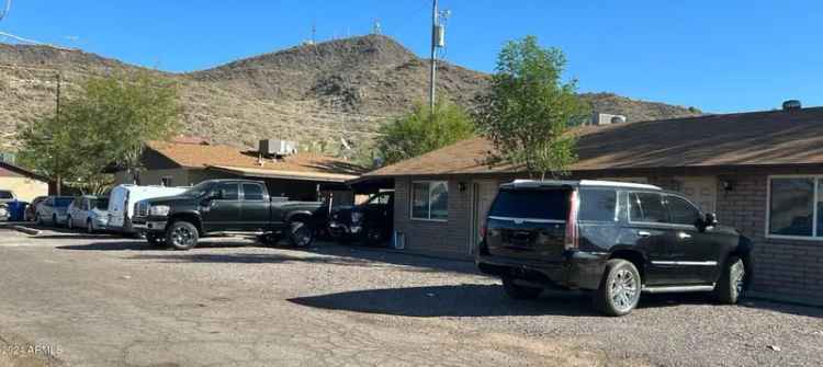 Multi-family house For Sale in 1615, West Desert Cove Avenue, Phoenix, Arizona