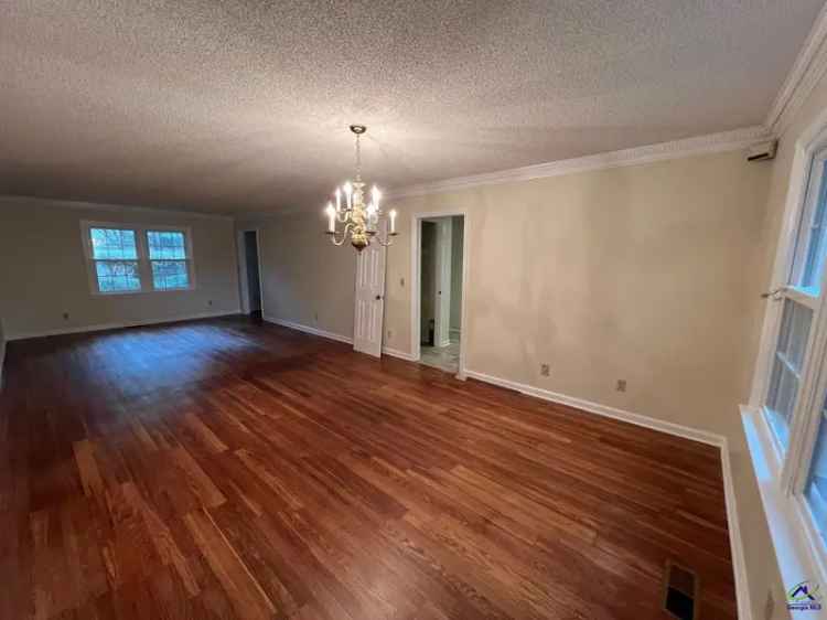 Single-family house For Sale in 405, Wexford Circle, Bonaire, Georgia