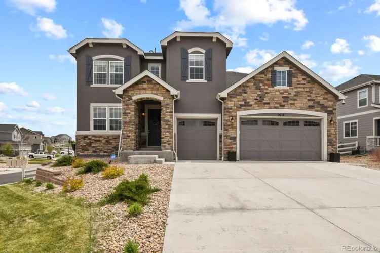 Single-family house For Sale in 2614, Hillcroft Lane, Castle Rock, Colorado