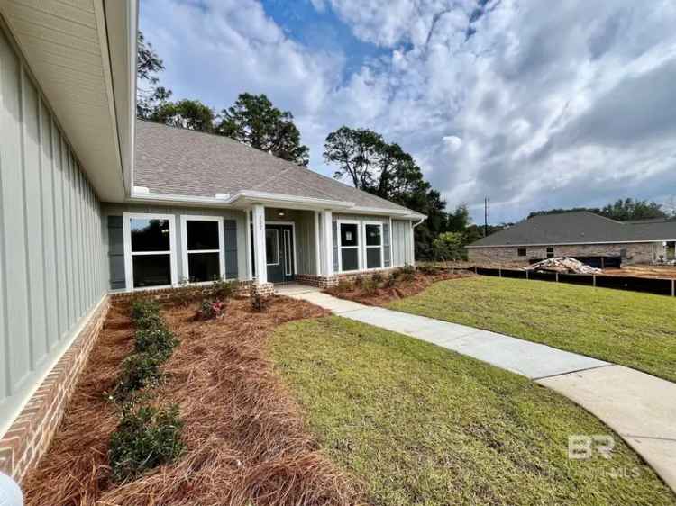 Single-family house For Sale in Daphne, Alabama